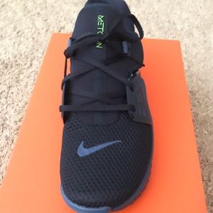 Nike Free X Metcon 2 (sz 11) NWOT